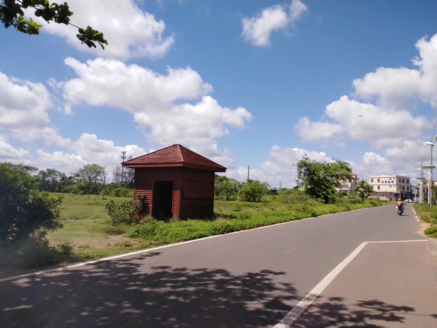 海口市区迎宾大道恒大文旅游城旁30亩集体建设用地